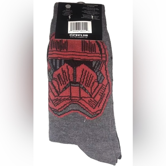 Star Wars Kylo & Stormtrooper Crew Socks 2 Pair Men 6-12 Black Red w Helmet Ren - Picture 3 of 8